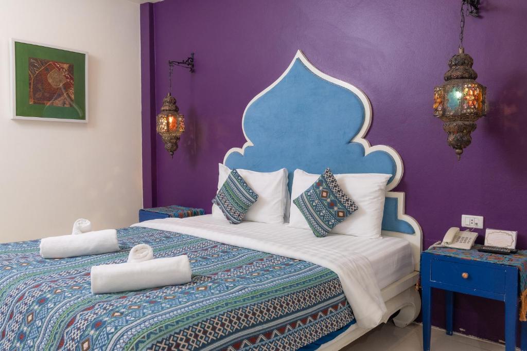 Moroccan-style deluxe room